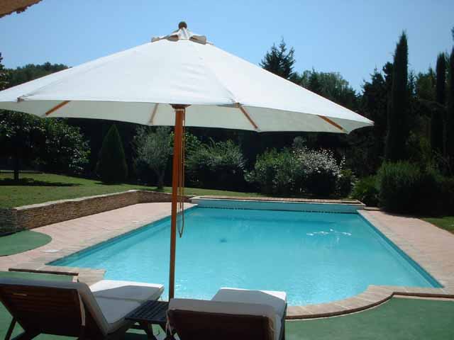 Aix en provence location piscine